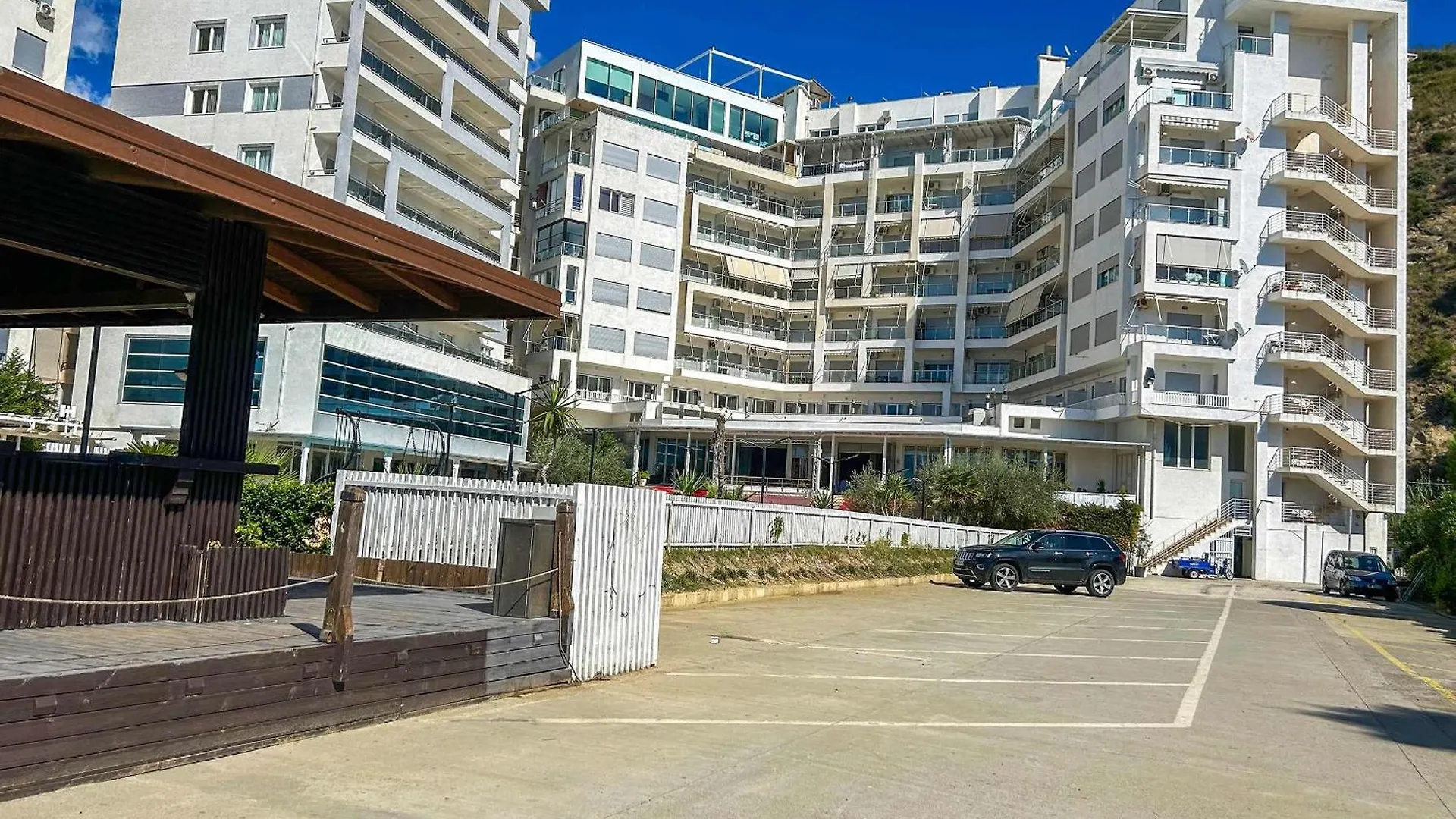 Duplex 780 - Two Floors, Terrace & Seaview Apartment Durres 0*,