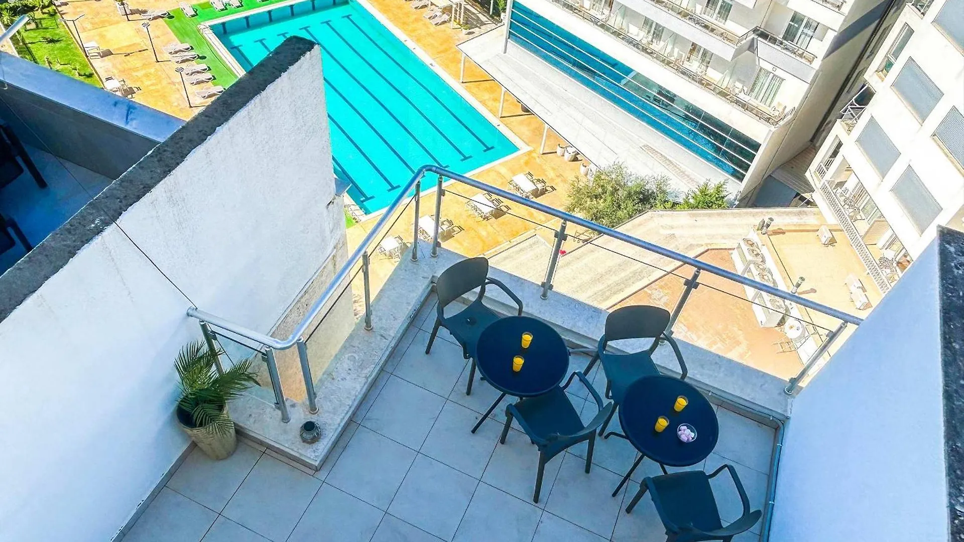 Duplex 780 - Two Floors, Terrace & Seaview Apartment Durres