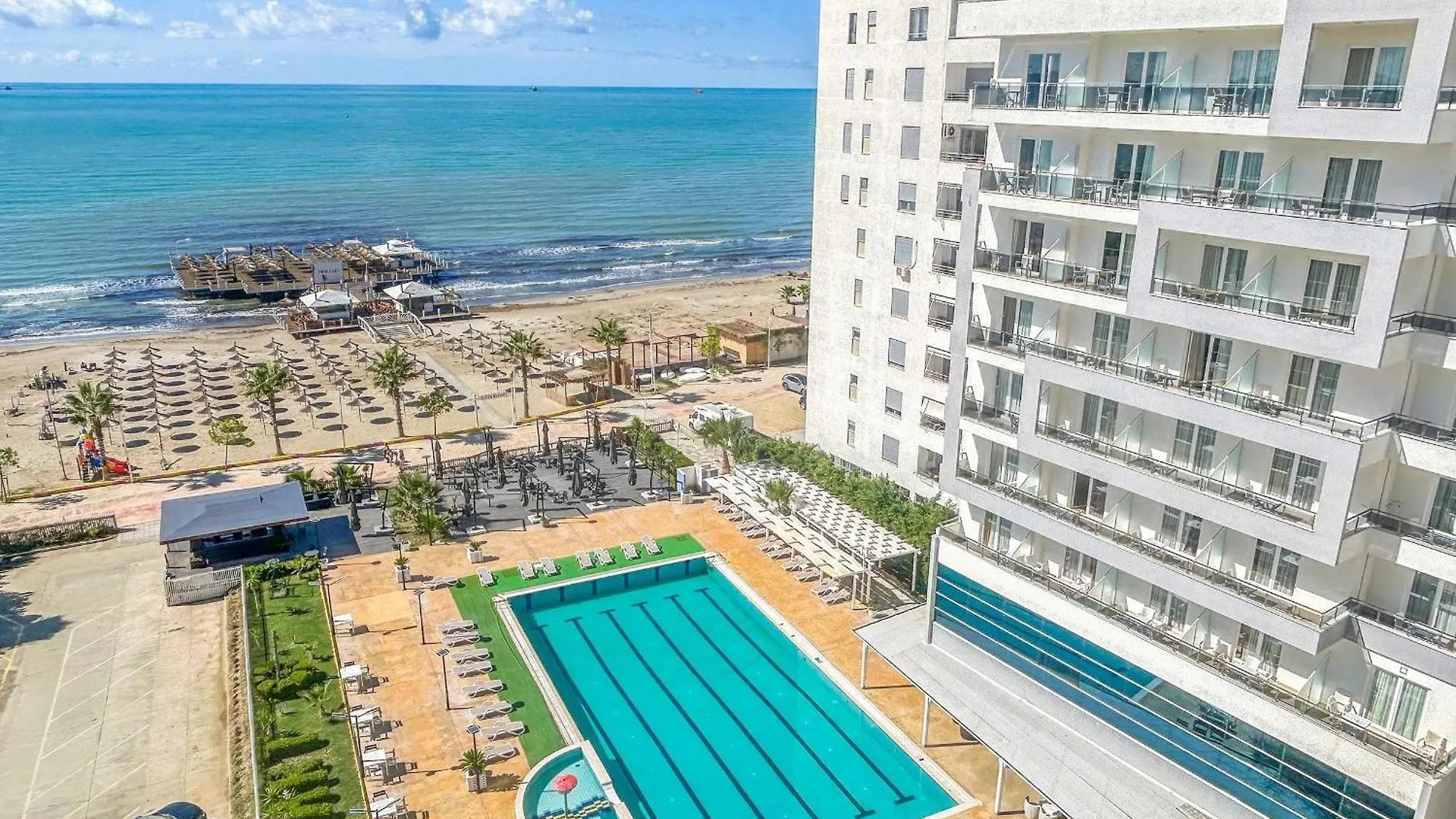 Duplex 780 - Two Floors, Terrace & Seaview Apartment Durres